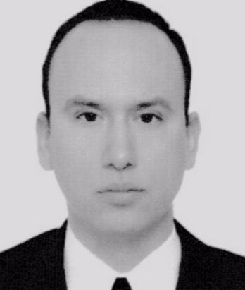 Dr. Roberto Adolfo Hidalgo Martínez